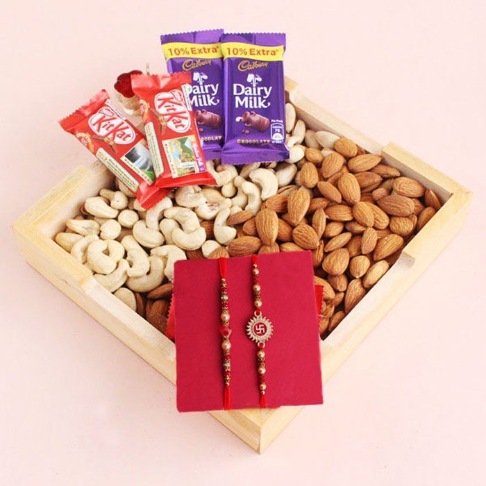 Order Online Rakhi Delivery in Chennai By OyeGifts