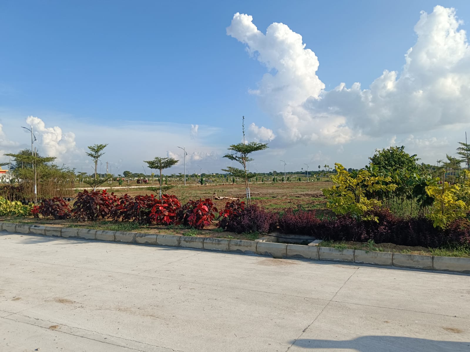 #Open plots for sale In Gollur#Bangalore Highway#Statue of equality – HYderabad – 8500204047