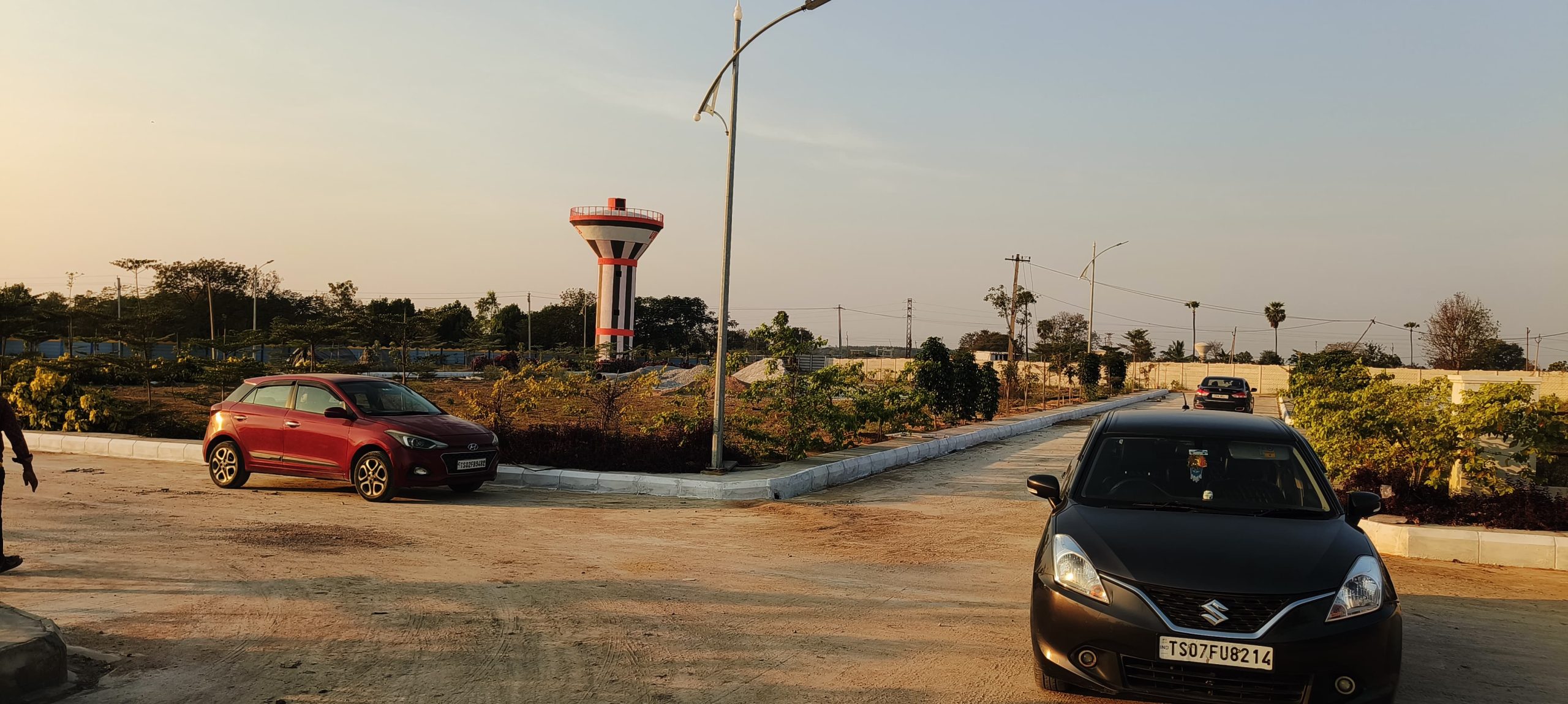 HMDA GATED RESIDENTIAL OPEN PLOTS With Clubhouse & Swimming pool @GOLLUR, Near Shamshabad – 8500204047