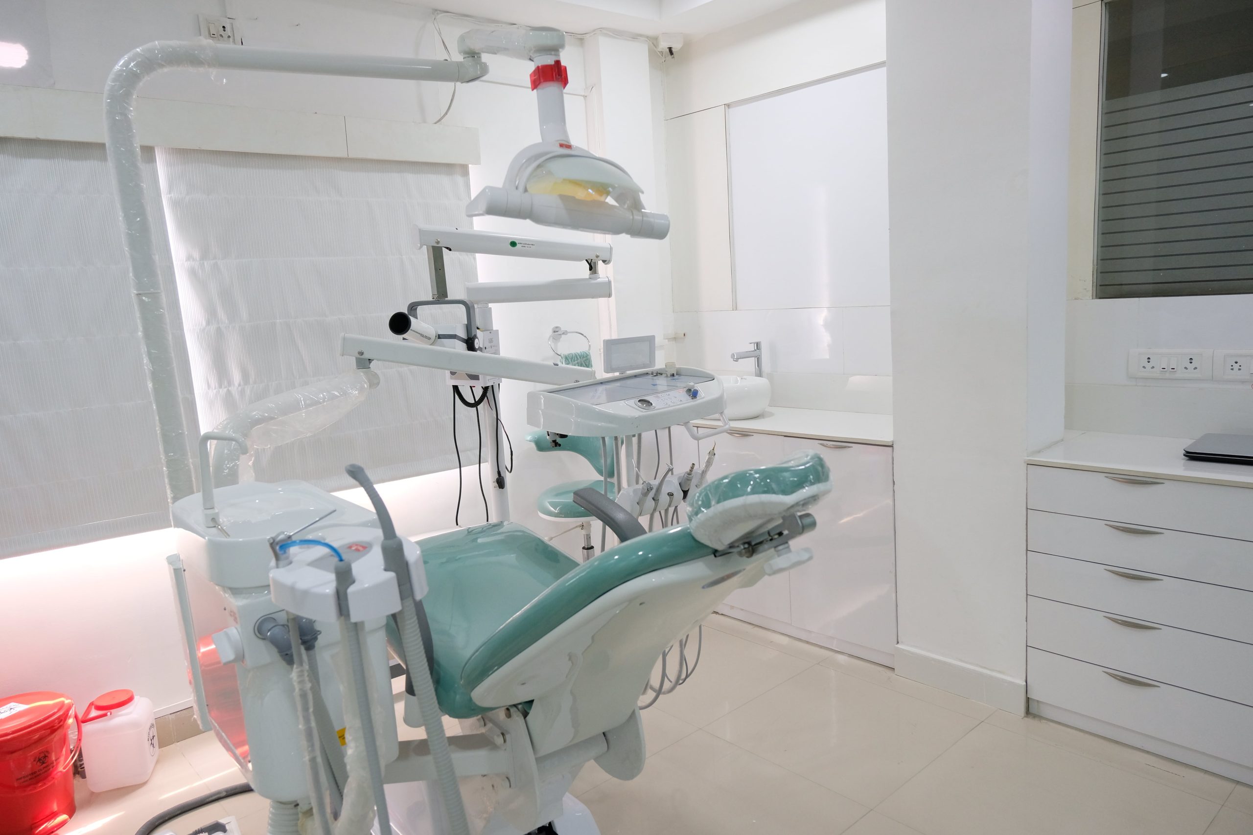 Dental Clinic Near Bandlaguda Jagir