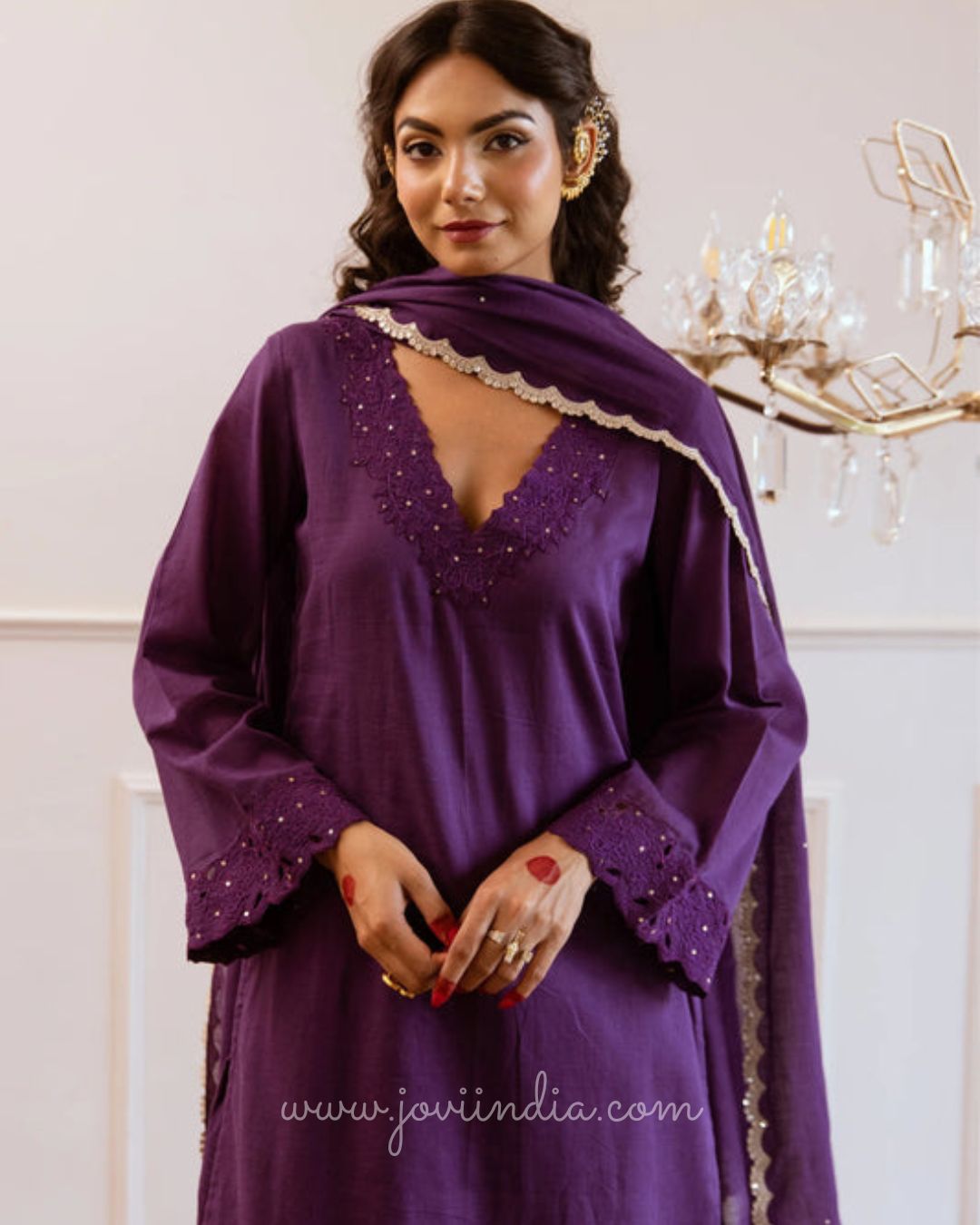 Premium Traditional Indian Dresses for Women Online at JOVI India